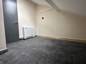 Photo 16- click for photo gallery